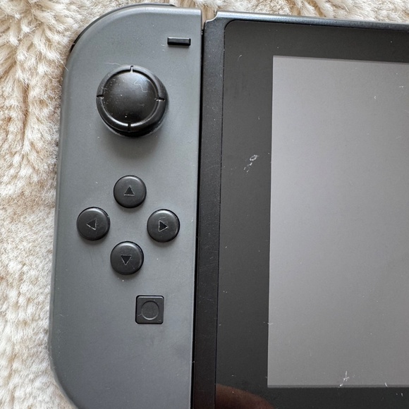 Nintendo Switch Console with Joycon Controller - Picture 5 of 9
